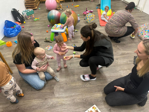 neformální setkávání rodičů s dětmi do 3 let